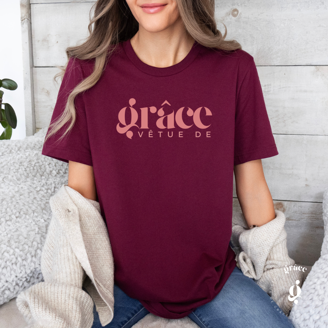 Vêtue de grâce
